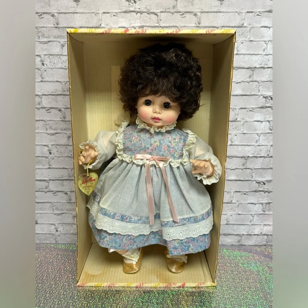 Vintage Effanbee Brunette Baby Doll SUGAR PLUM 20